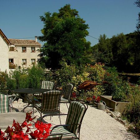 Отель La Bordette Valeilles Экстерьер фото