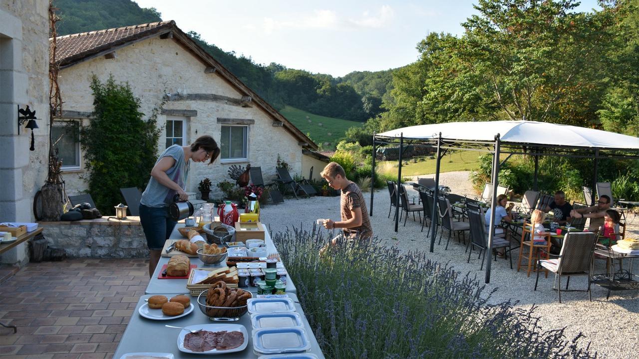 Отель La Bordette Valeilles Экстерьер фото